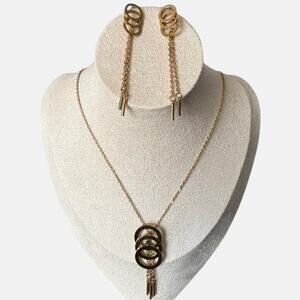 The Triple O's Jewelry Set